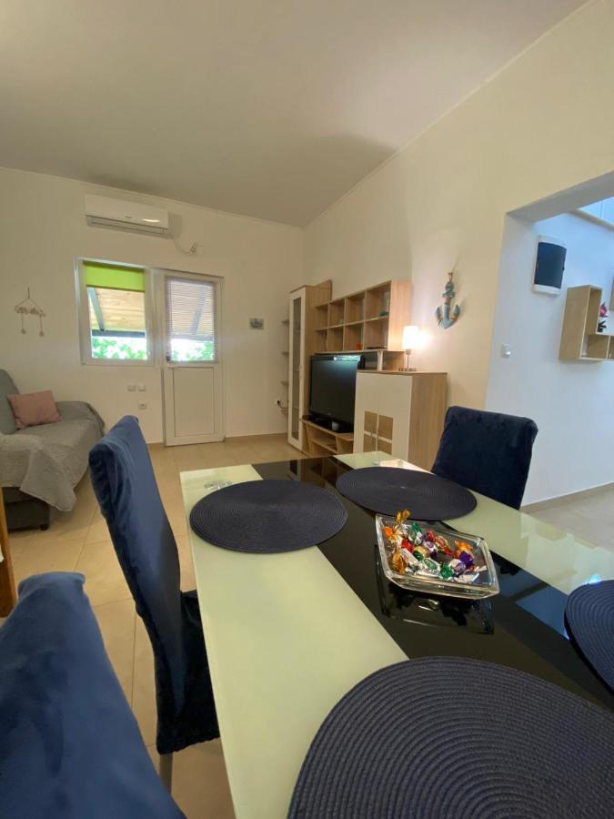 Apartmani Milka 沃希 外观 照片