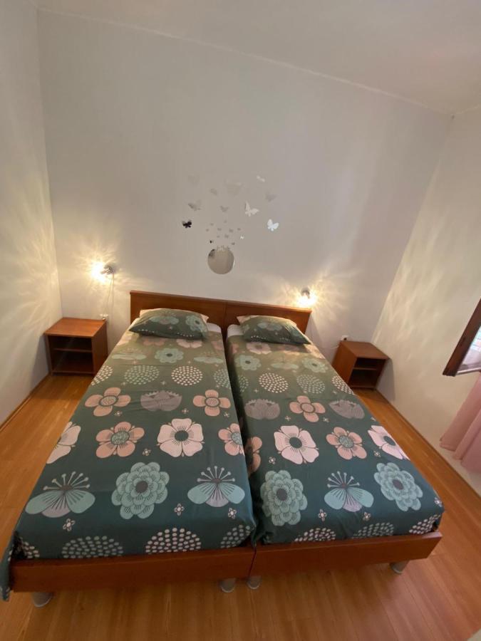 Apartmani Milka 沃希 外观 照片